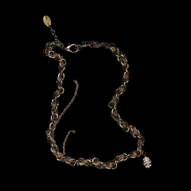 Chains of Fatima - SURREALIUM
